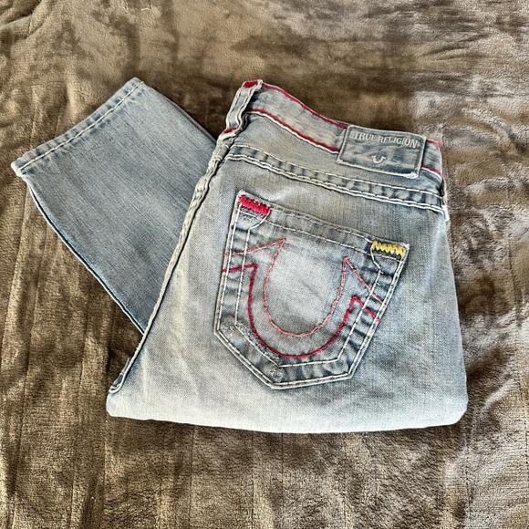 True Religion Light Blue Straight Leg Jeans with Red Stitching - Picture 1 of 3